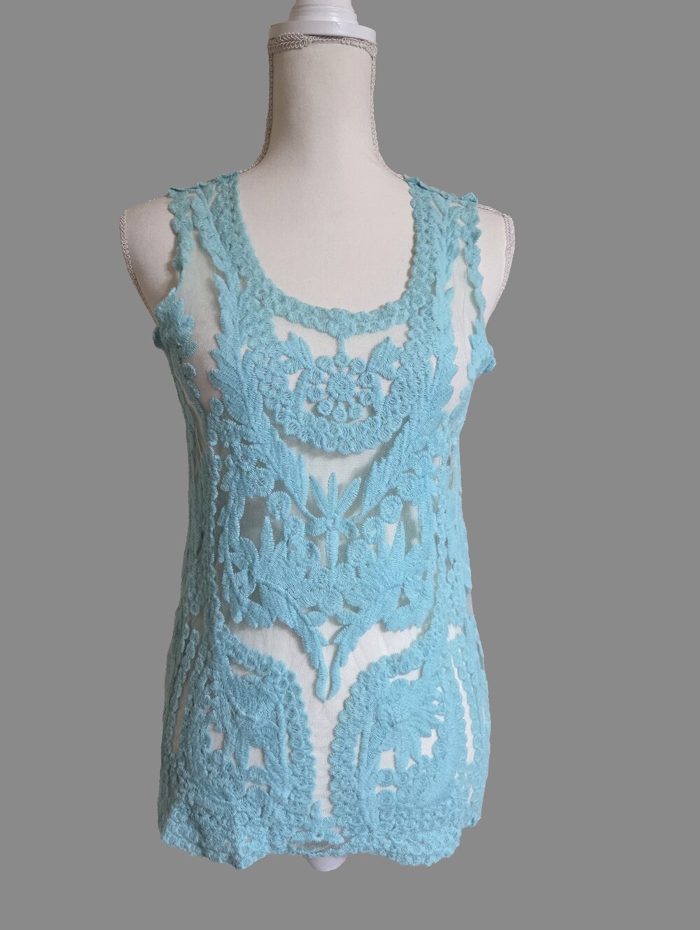 Aqua Lace Sleeveless Top